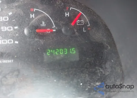 2005 Ford E-350 Super Duty Commercial/Recreational from USA, damaged, VIN 1FTSS34LX5HB40106